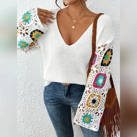 Floral Pattern Drop Shoulder Pointelle Knit Sweater - Picture 4 of 6